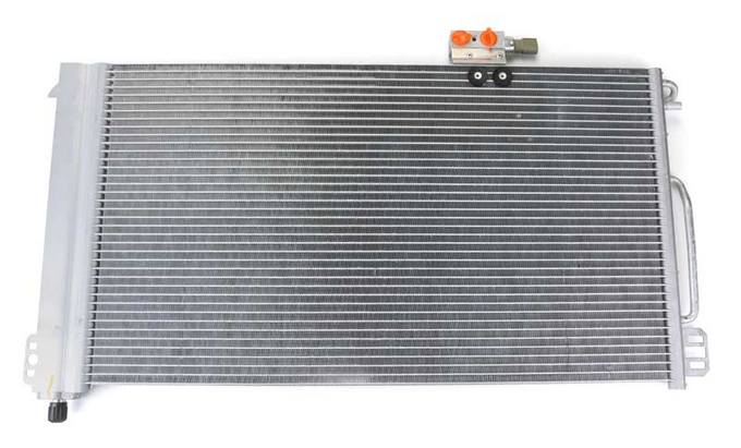 Mercedes A/C Condenser 2035001754 - Behr 351303391